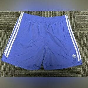 New without tags, Adidas men’s large light, purple athletic shorts